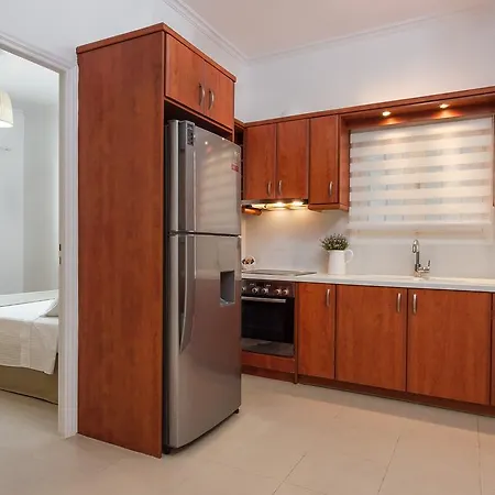 Appartement Orelia Kamári