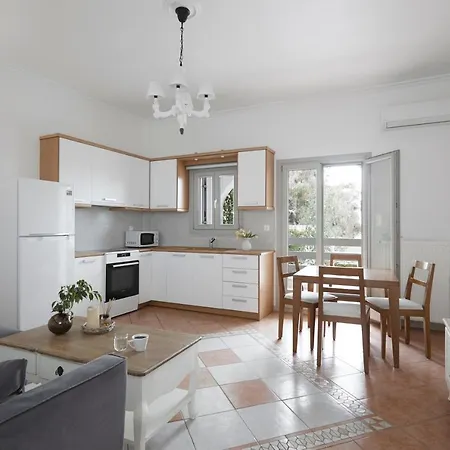 Orelia Apartment
